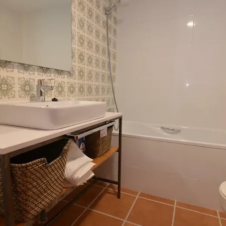 Myhost 2 * Calafell